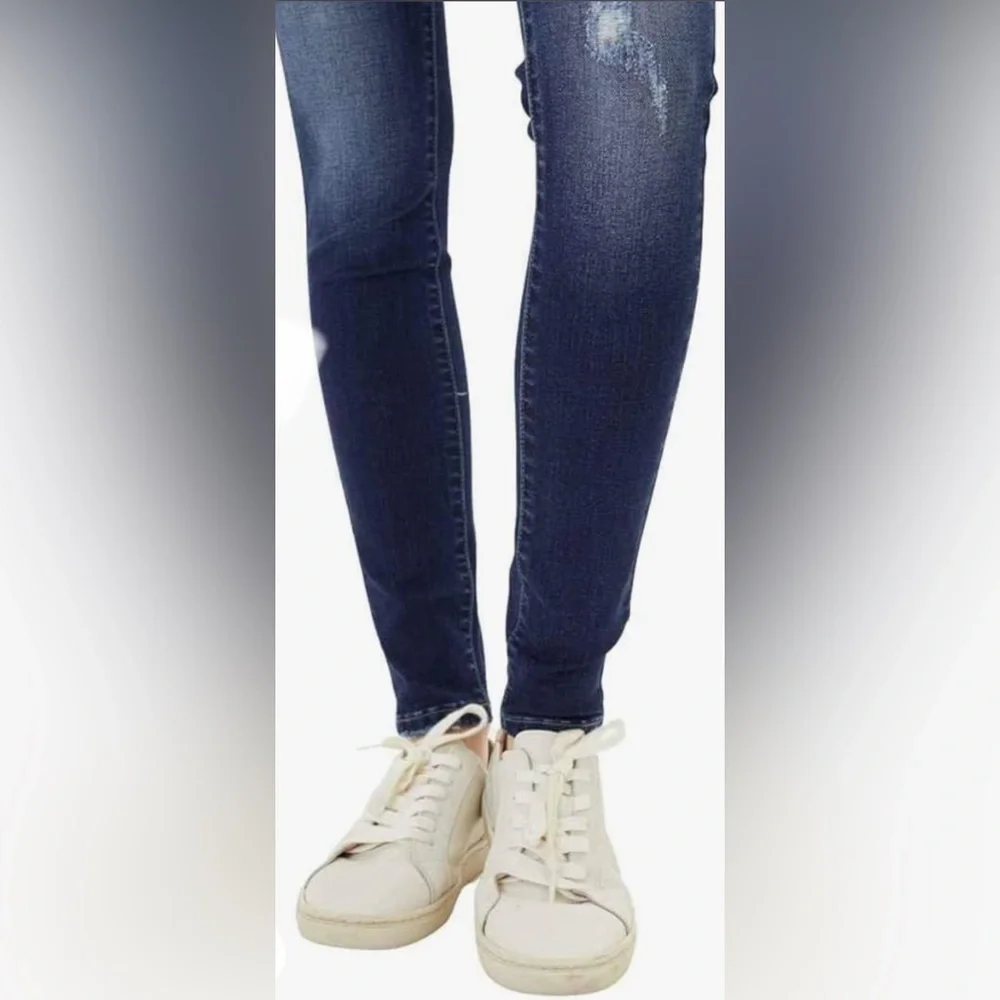 KanCan Skinny Distressed Jeans, Size 13/30 - Picture 5 of 16